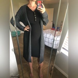 Short sleeve black maternity dress from Pinkblush